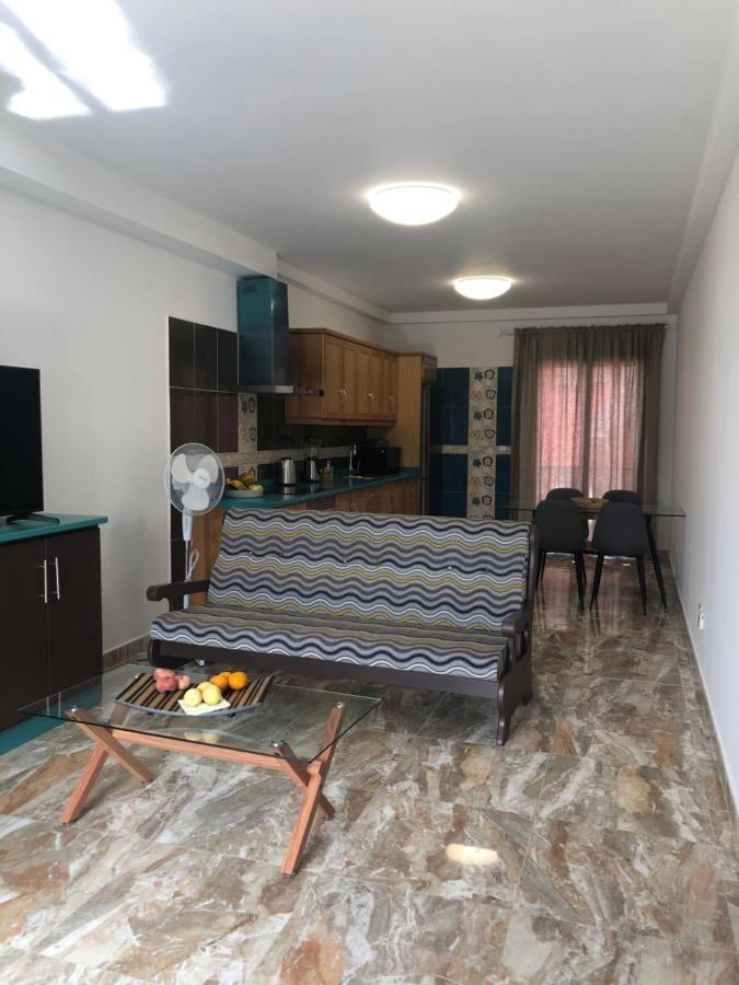 Апартаменты Lujan 2 B “Entre Campo Y Ciudad” Пунтальяна Экстерьер фото